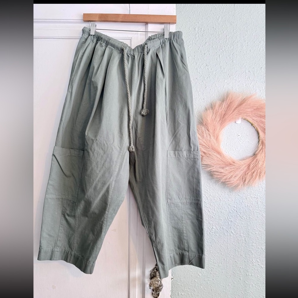 ❌SOLD ❌Light Green Drawstring Pants